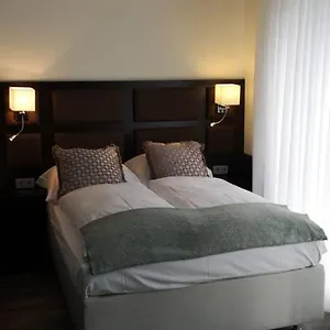 Fellini Hotel